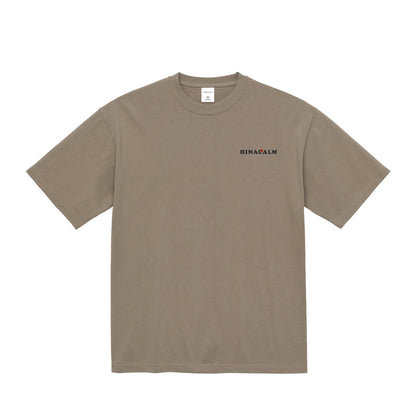 HINACALM Minimal Logo Tee acid-khaki image
