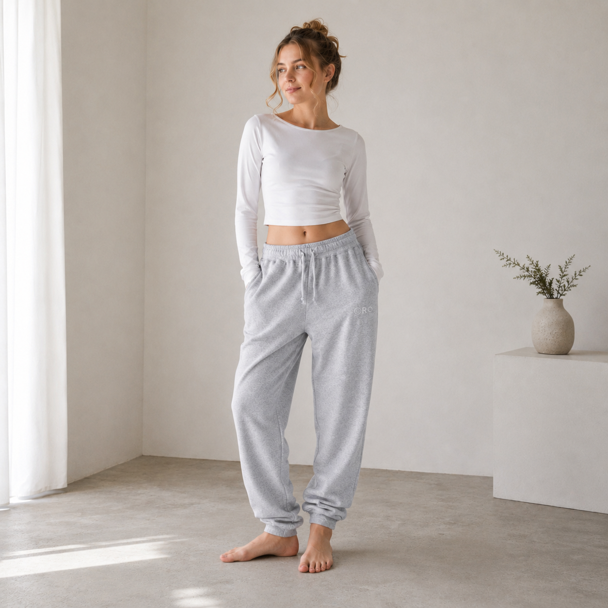 ORO Minimal Embroidered Sweatpants