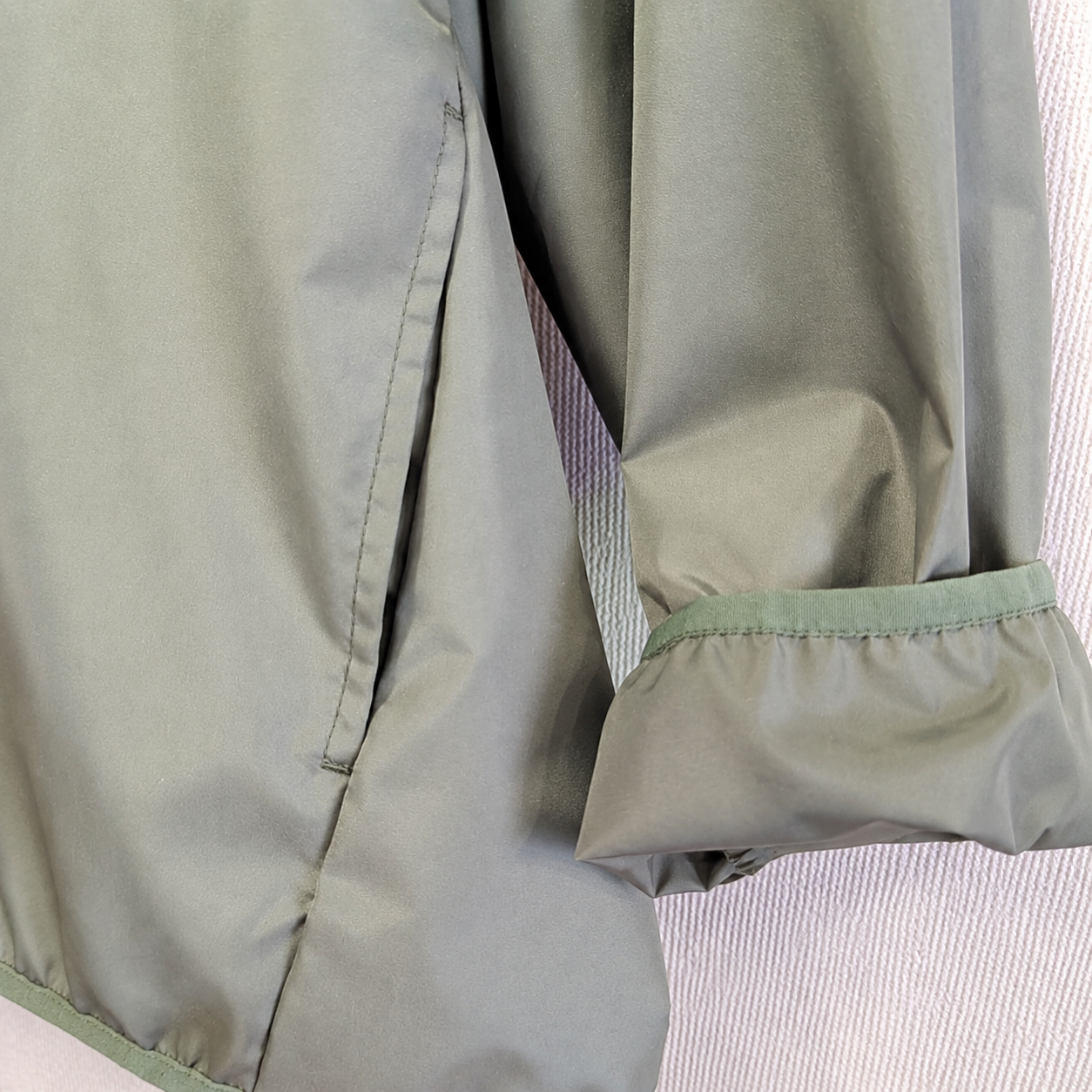 SOBI OFF HOODED JACKET