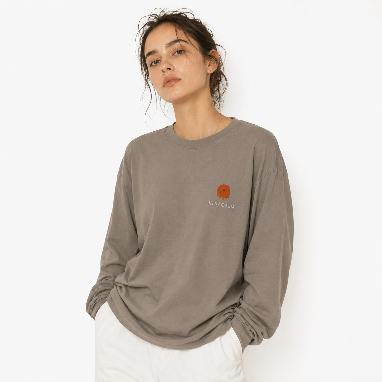 HINACALM Symbol Logo Long Sleeve Tee